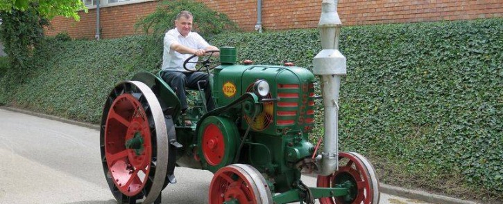 8. Konferencia - Szakmai konferencia és tavaszi traktorkiállás a NAIK MGI-ben